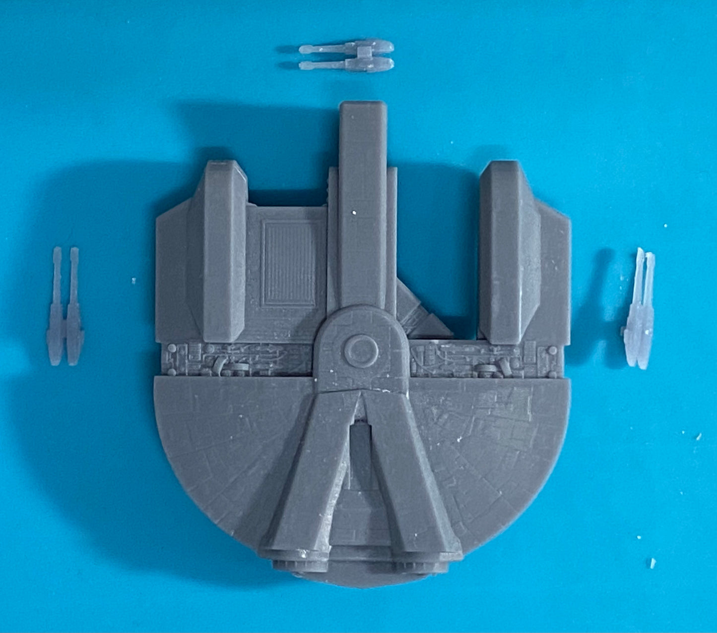 Star Wars Ebon Hawk 1/350 KOTOR Miniatur